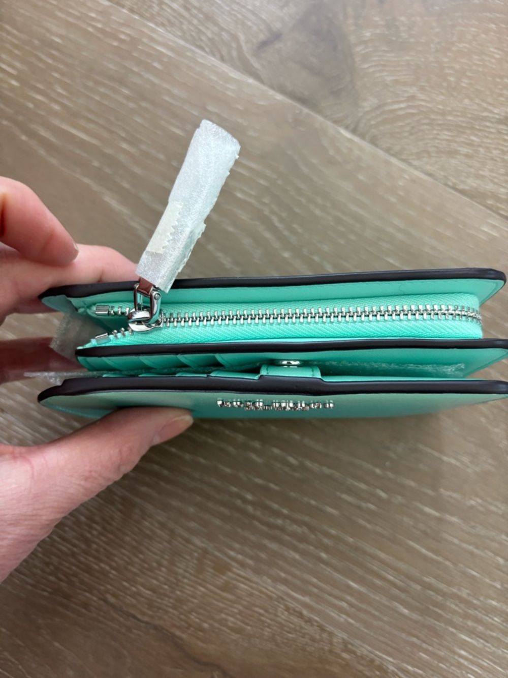 kate spade green-to-teal ombré zip-around wallet - Picture 3 of 8